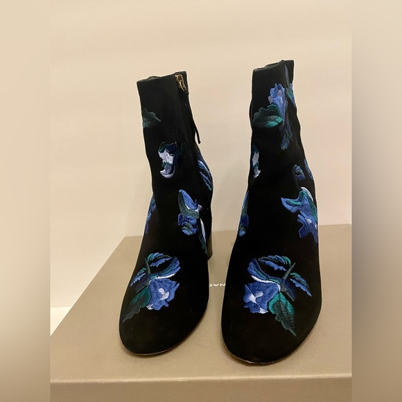 Club Monaco Anisa Bottie - Picture 3 of 6